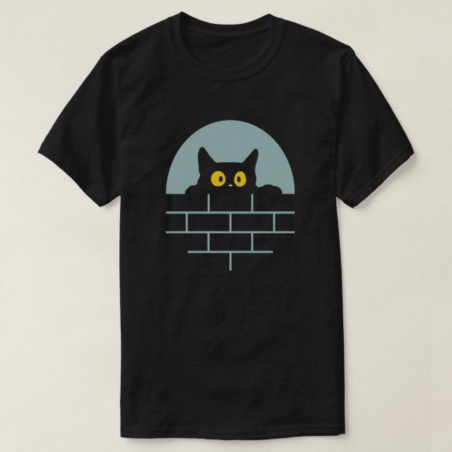 Katt som tittar över en vägg nattetid t shirt (Design framsida)