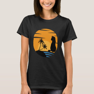 Katt som tittar på solnedgångsscen Svart katt Soln T Shirt