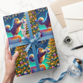 Katt Står På Soffor För Att Dekorera Julgran Presentpapper