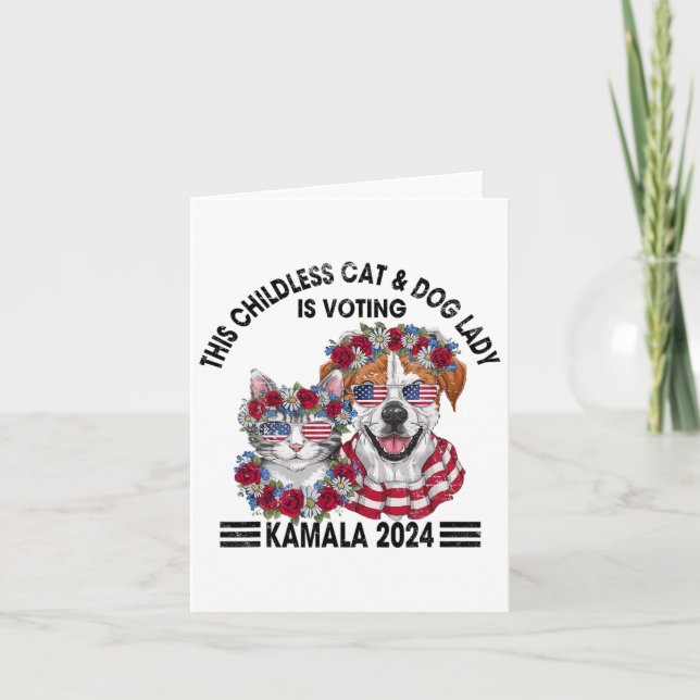 Katt utan barn och Hund röstar Kamala Harris Kort (Framsida)