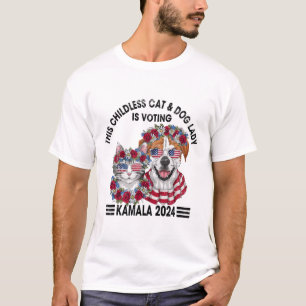 Katt utan barn och Hund röstar Kamala Harris T Shirt
