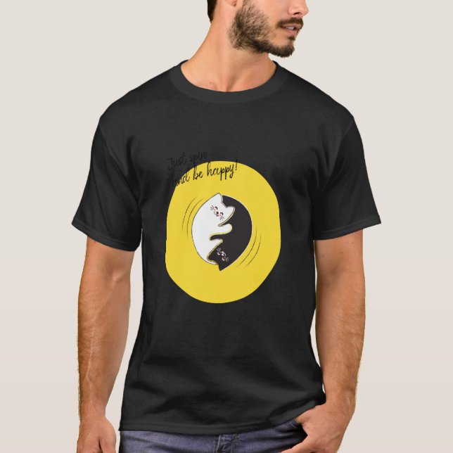 Katt Yin Yang bara snurra och var Lycklig! Qi Gong T Shirt (Framsida)