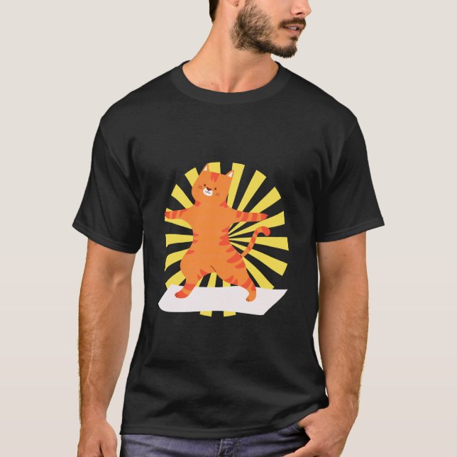 Katt Yoga Kitty T Shirt (Framsida)