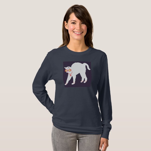 KATTEN ÄR UPPSKJUTEN! Långärmad för kvinnor T Shirt (Hel framsida)