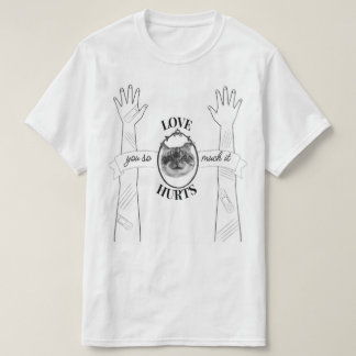 Kattens arg ansikte på skjortan t shirt