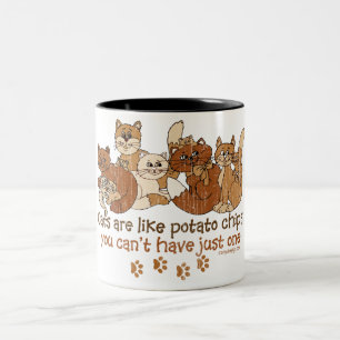 Katter är lika potatischiper Två-Tonad mugg