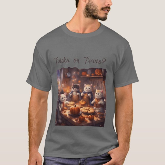 Katter i kostym bakar Halloween-godisar T Shirt (Framsida)
