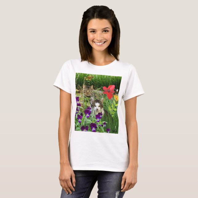 Katter i trädgården Kattälskare  T Shirt (Hel framsida)
