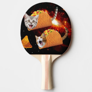Katter inuti utrymmestacklar pingisracket