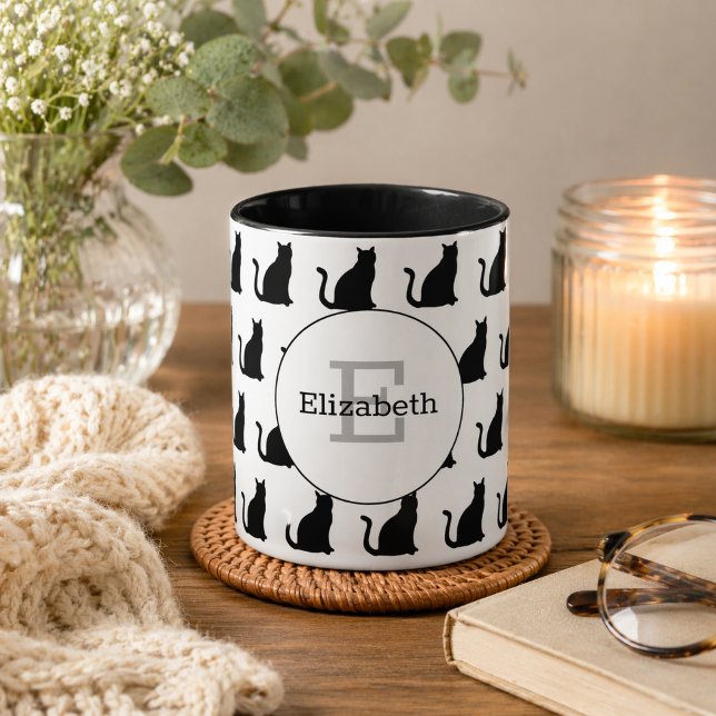 Katter, Katter och Fler Katter Monogram Mugg (Skapare uppladdad)