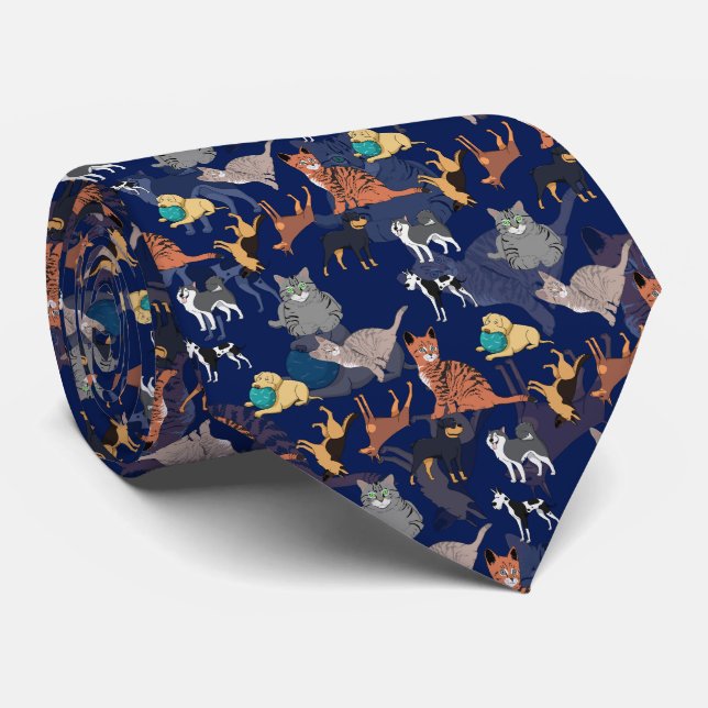 Katter Och Hundar Mönsterdesign På Blå  Slips (Rullad)