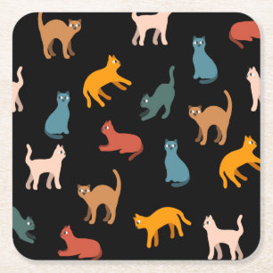 Katter på svart underlägg papper kvadrat