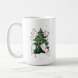 katter som klättrar och dekorerar ett julträd kaffemugg