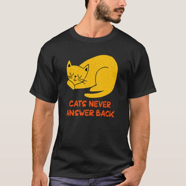 Katter svarar aldrig på ryggkattjoke Kitten Pun Ca T Shirt (Framsida)