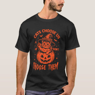 Katter väljer oss, vi väljer dem inte. Katt hall T Shirt
