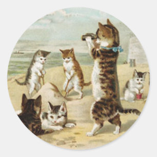Katter vid stranden - Vintage Helena Maguire Runt Klistermärke