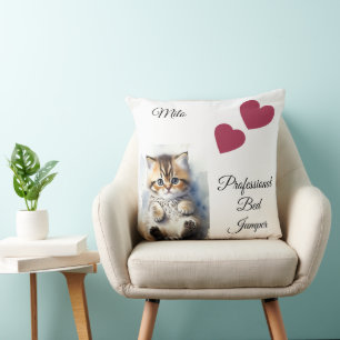 Kattfoto med humorcitat, tass, namn, kudde