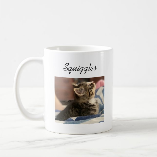 Kattfoto, namn och tassavtryck  kaffemugg (Vänster)