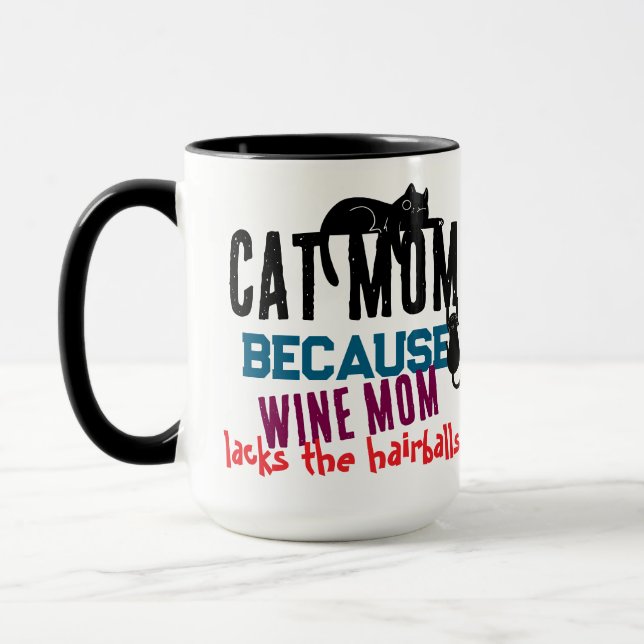 Kattmamma vs Vinmamma Roligt Kattälskare Citat Mugg (Vänster)