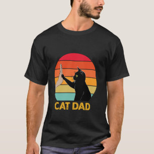 Kattpappa Rolig kattälskare Svart katt som ger hig T Shirt