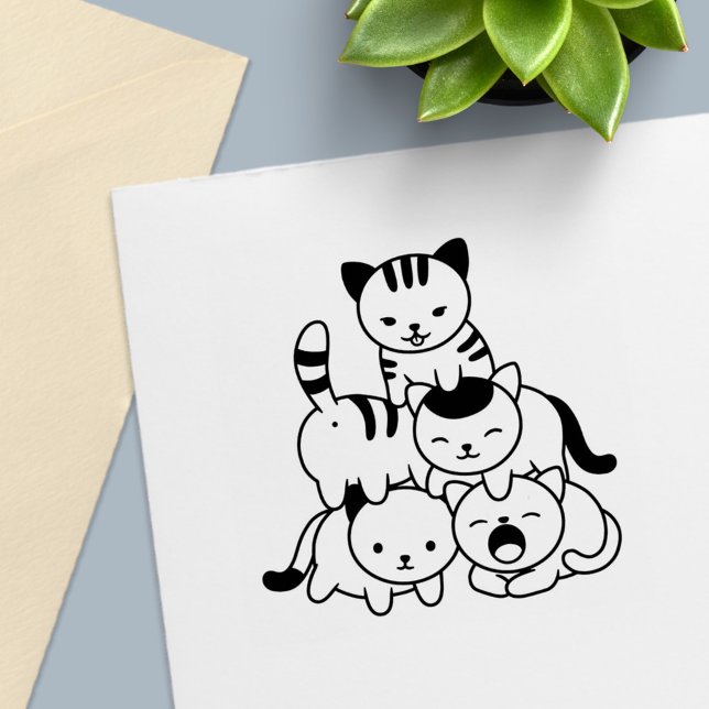 Kattpyramid Självfärgande Stämpel (Skapare uppladdad)