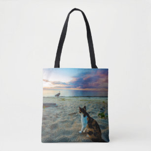 Kattsitta på en strand tygkasse