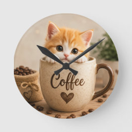Kattunge i kaffekopp charm rund klocka