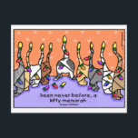 Kattunge Menorah, Glad helg! Helg Vykort<br><div class="desc">"Aldrig förr,  en kattunge-menorah." Ljud som: "aldrig förr,  eh,  kattunge menor-uh." Det här söta kattkortet firar hanukkah och helgdagarna på ett originellt sätt! Glad helg!</div>