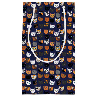 Kattunge överallt mönster