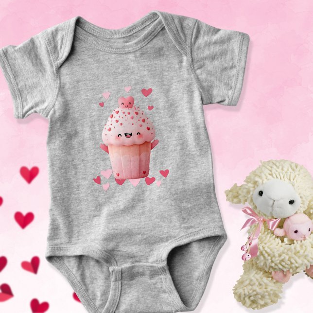Kawaii Cupcake Med Hjärtan T Shirt (Skapare uppladdad)