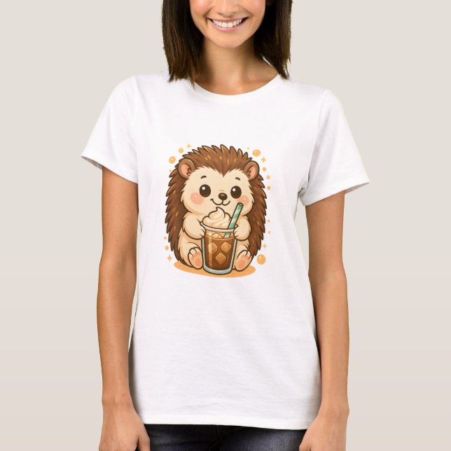 Kawaii Hedgehog med iserad kaffe - Cute Café T Shirt (Framsida)