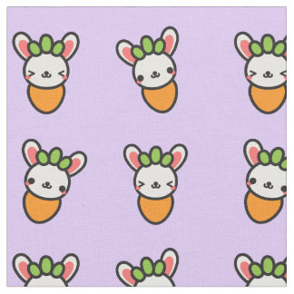 Kawaii kaninmorot med purpurfärgad bakgrund tyg