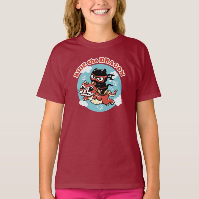 Kawaii Ninja Cat | Ride Dragon T Shirt (Framsida)