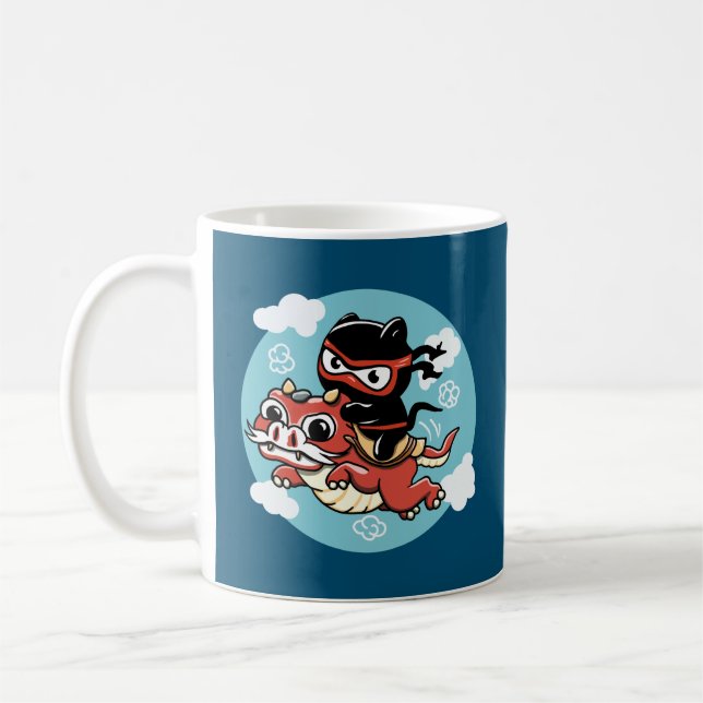 Kawaii Ninja Cat Riding a Red Dragon Kaffemugg (Vänster)
