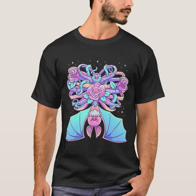 Kawaii Pastel Goth Cute Creepy Fladdermus Skeleton T Shirt (Framsida)