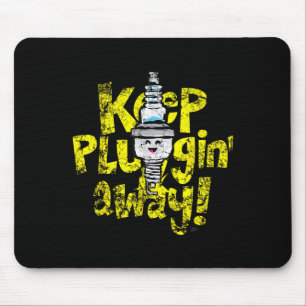 Kawaii Spark Plug Behålla Purrin Away Motivational Musmatta