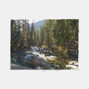 Kaweahfloden i Sequoia National Park Fleecefilt