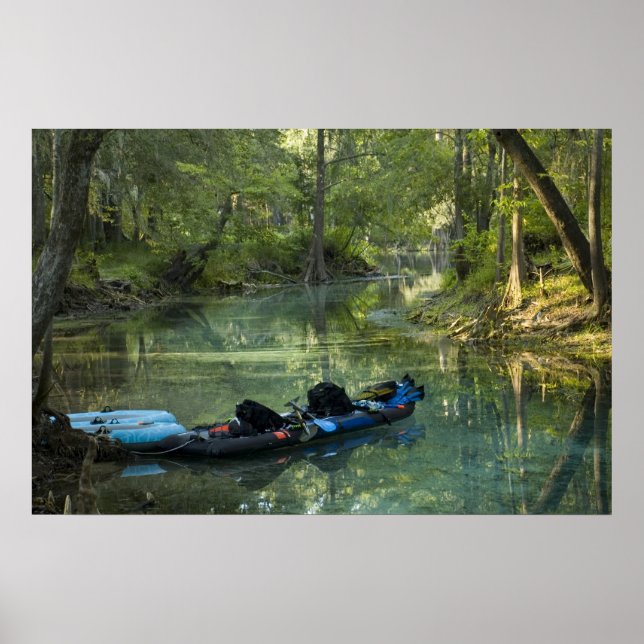 Kayak i Vår-utskriften Poster (Framsidan)