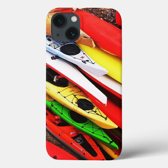 Kayak Stack – Outdoor Vibes Phone Case iPhone 13 (Baksida)