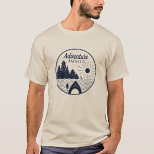 Kayaking äventyr väntar på med kajakillustratio t shirt