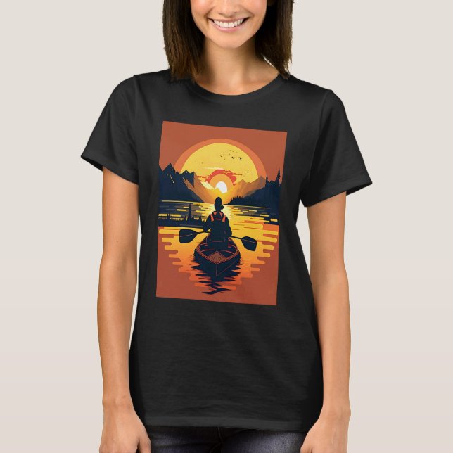 Kayaking River Camper River Boating In Sunset T Shirt (Framsida)