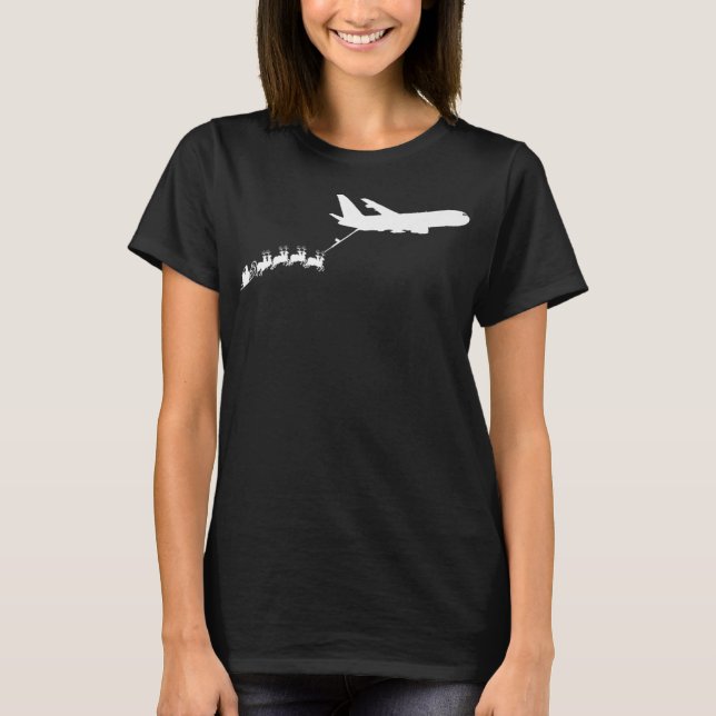 KC46 Pegasus Santa's Sleigh Funny jul Aviati T Shirt (Framsida)