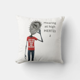 Keep your ears on your own business kudde