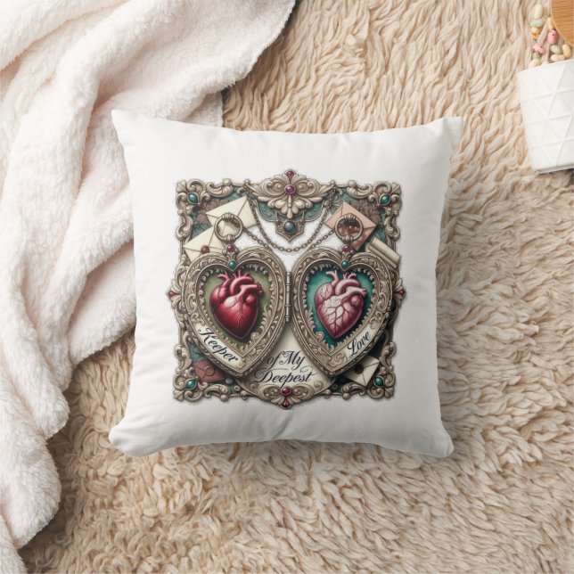 Keeper of My Deepest Love t-shirt with ornate Kudde (Filt)