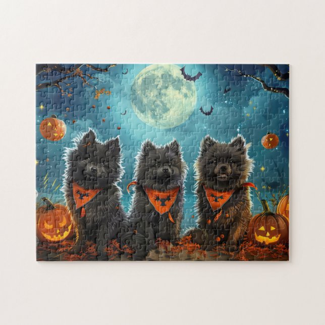 Keeshond Halloween Spooky Pussel (Horisontell)
