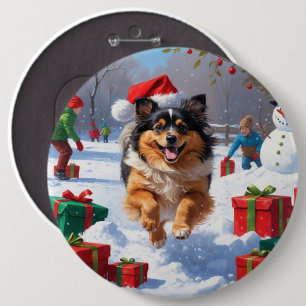 Keeshond Hund Springar i Snö med Julhatt Knapp