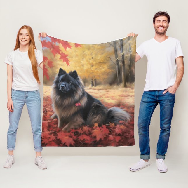 Keeshond i höstlöv Fall Inspire Fleecefilt (På plats)