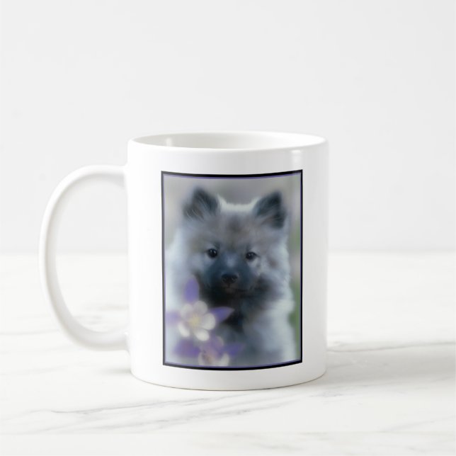 Keeshond och Columbine - Hund Photograph Kaffemugg (Vänster)