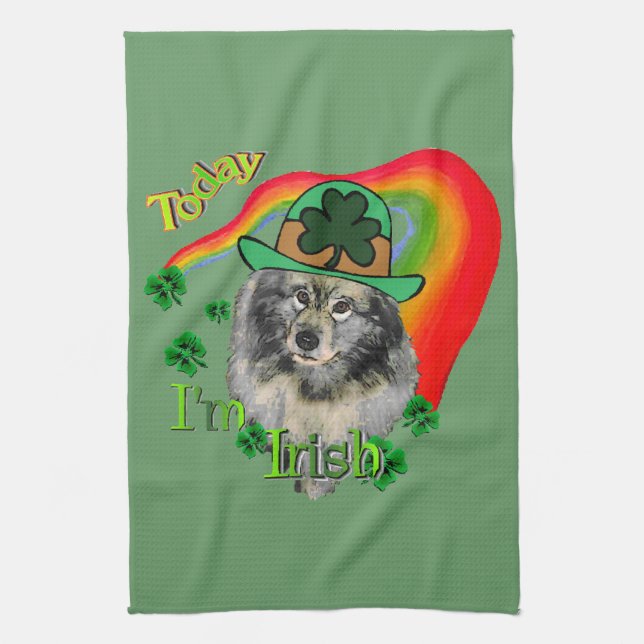 Keeshond St patricks day Kökshandduk (Vertikal)