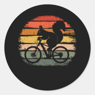 Kekorren rider en Vintage i cykellen Runt Klistermärke